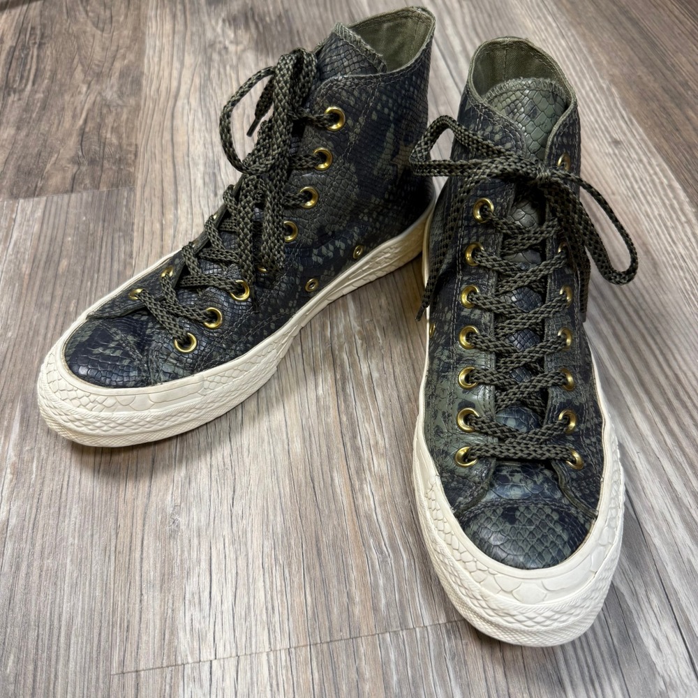 Converse Chuck Taylor All Star Embossed Snakeskin Leather High Top Women 8.5